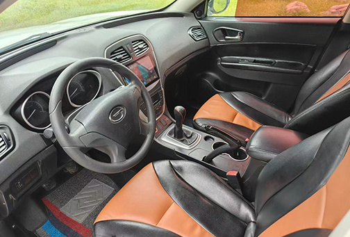 Trumpchi GS5 2015 2.0L MT (Elite Edition / Comfort Edition)