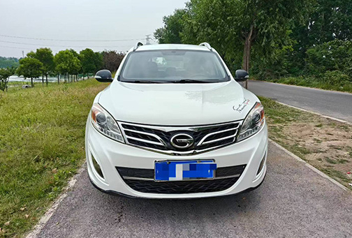 Trumpchi GS5 2015 2.0L MT (Elite Edition / Comfort Edition)