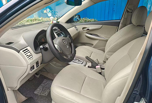 Toyota Corolla 2009 1.6L/1.8L AT with Sunroof