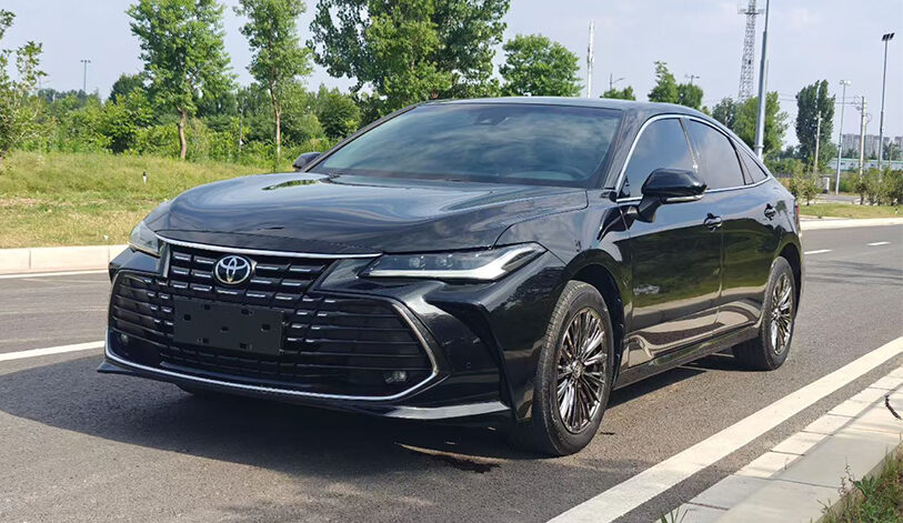 Toyota Avalon 2022 2.0L CVT Base Edition